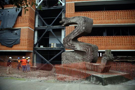 Decide y construye”, que busca orientar a los trabajadores sobre cómo llevar a cabo el proceso de autoproducción Decide y construye”, que busca orientar a los trabajadores sobre cómo llevar a cabo el proceso de autoproducción