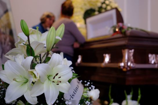 Haz cambios en los servicios tradicionales de funerales Haz cambios en los servicios tradicionales de funerales