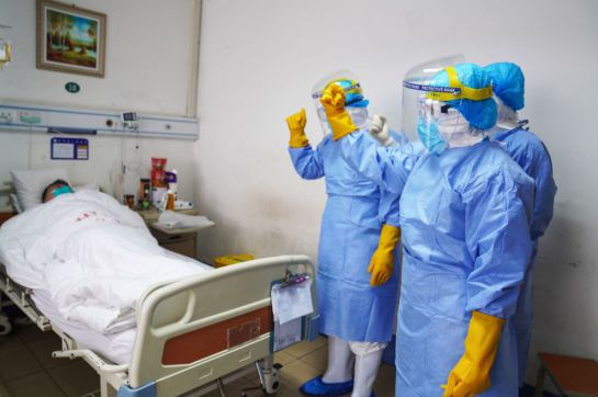 Se sabe que varios otros virus afectan la espermatogénesis y la fertilidad, incluidas las paperas. Se sabe que varios otros virus afectan la espermatogénesis y la fertilidad, incluidas las paperas.