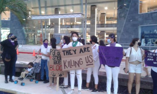 Hartas de la violencia, mujeres marchan por zona hotelera de Cancún Hartas de la violencia, mujeres marchan por zona hotelera de Cancún
