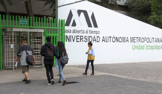 Es la primera ocasión que la UAM da esta beca por medio de la Fundación Casa Abierta a sus alumnos Es la primera ocasión que la UAM da esta beca por medio de la Fundación Casa Abierta a sus alumnos