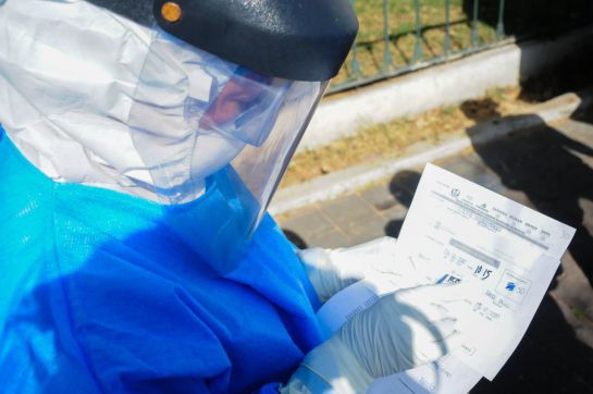 El nuevo coronavirus puede multiplicarse no solo en los pulmones, sino también en la garganta El nuevo coronavirus puede multiplicarse no solo en los pulmones, sino también en la garganta