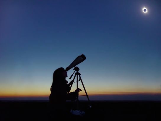 Las líridas son lluvia de meteoros promedio Las líridas son lluvia de meteoros promedio