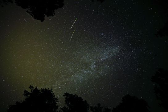 Las estrellas cuadrántidas las convierte en una de las lluvias más activas del año junto a las perseidas de agosto y las gemínidas de diciembre Las estrellas cuadrántidas las convierte en una de las lluvias más activas del año junto a las perseidas de agosto y las gemínidas de diciembre