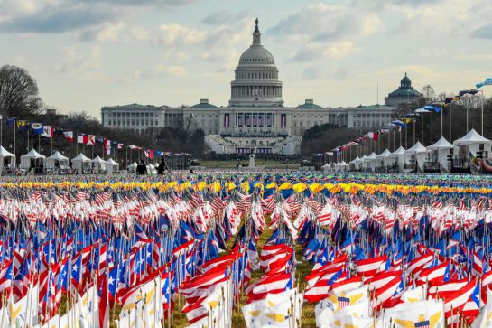 A diferencia de las tomas de posesión anteriores, la de Joe Biden no tuvo presencia de público en el National Mall de Washington. A diferencia de las tomas de posesión anteriores, la de Joe Biden no tuvo presencia de público en el National Mall de Washington.
