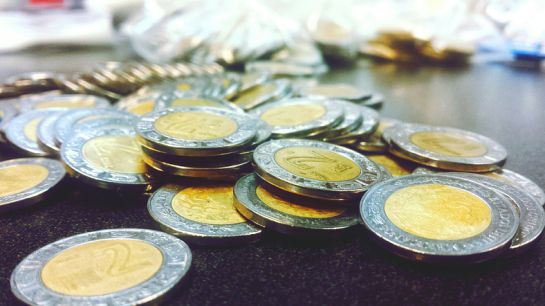 La moneda de 10 pesos conmemorativa por la Batalla de Puebla la venden en más de 25 mil pesos La moneda de 10 pesos conmemorativa por la Batalla de Puebla la venden en más de 25 mil pesos