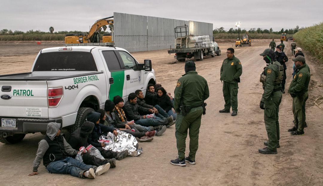 Juez De Texas Bloquea Medida De Joe Biden De Suspender Deportaciones