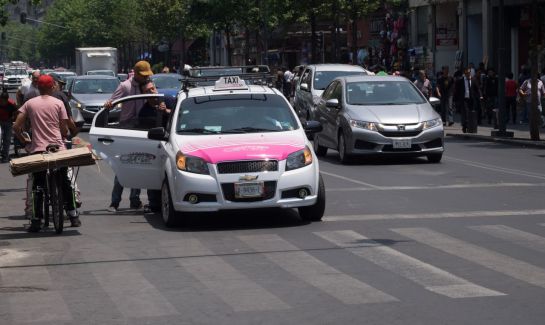 El servicio comunitario se realizará en diferentes zonas de la ciudad y horarios. El servicio comunitario se realizará en diferentes zonas de la ciudad y horarios.