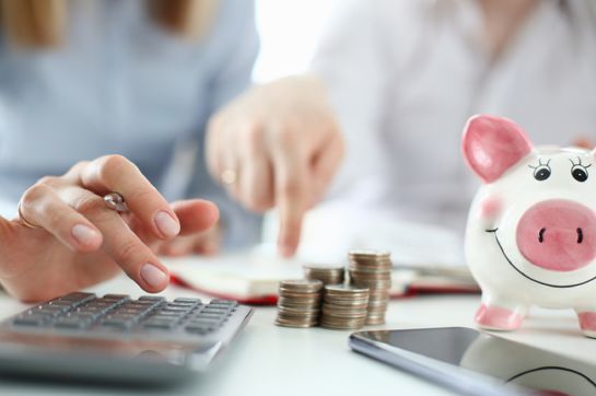 Todas las Afores están reguladas por la CONSAR, la Comisión Nacional del Sistema de Ahorro para el Retiro Todas las Afores están reguladas por la CONSAR, la Comisión Nacional del Sistema de Ahorro para el Retiro