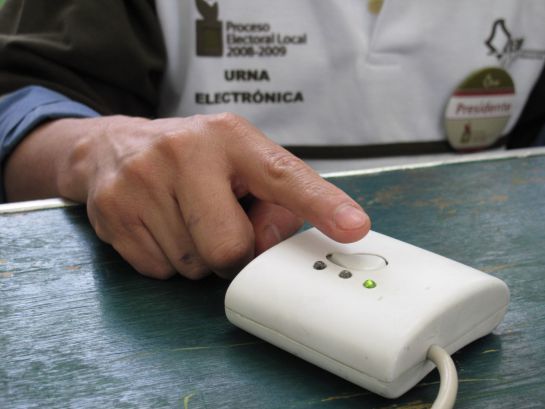 Prepárate para salir el próximo 6 de junio con tu cubrebocas y votar en el proceso electoral más grande de la historia. Prepárate para salir el próximo 6 de junio con tu cubrebocas y votar en el proceso electoral más grande de la historia.