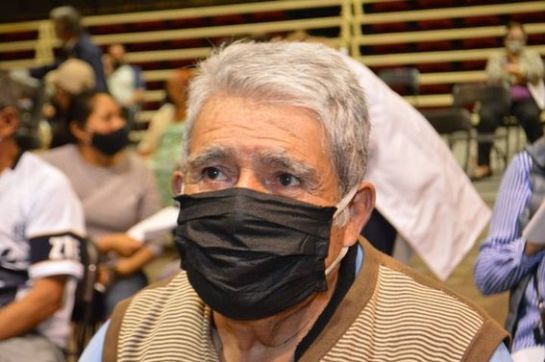 El señor, de 73 años, rechazó la ayuda del DIF y decidió valerse por sus propios medios. El señor, de 73 años, rechazó la ayuda del DIF y decidió valerse por sus propios medios.