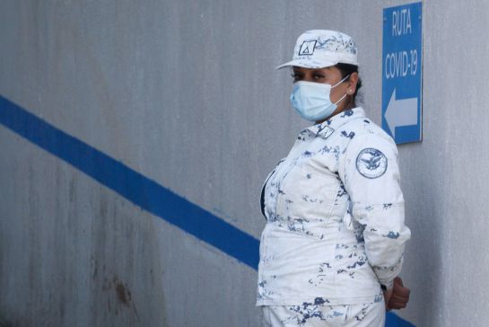 Quienes deseen aplicar en las vacantes de la SEDENA deberán cumplr los siguientes exámenes clínicos correspondientes Quienes deseen aplicar en las vacantes de la SEDENA deberán cumplr los siguientes exámenes clínicos correspondientes