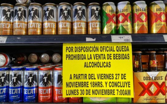 Los únicos lugares que exceptúan esta prohibición son los que consumo con alimentos o giro de restaurante Los únicos lugares que exceptúan esta prohibición son los que consumo con alimentos o giro de restaurante