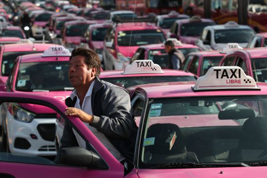 La licencia de conducir tipo B para taxistas de la Ciudad de México podrá digitalizarse a partir de esta semana. La licencia de conducir tipo B para taxistas de la Ciudad de México podrá digitalizarse a partir de esta semana.