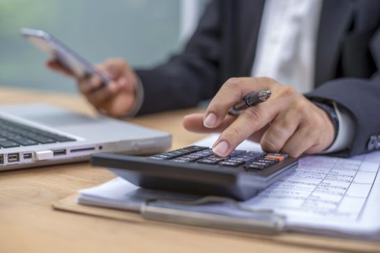 Ahora puedes conseguirlo desde tu celular de una manera sencilla, informada y sin la obligación de acudir a la sucursal Ahora puedes conseguirlo desde tu celular de una manera sencilla, informada y sin la obligación de acudir a la sucursal