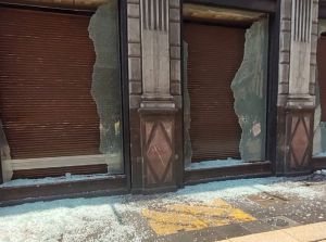 Mujeres exigen alto a la violencia de género en calles de la CDMX Mujeres exigen alto a la violencia de género en calles de la CDMX