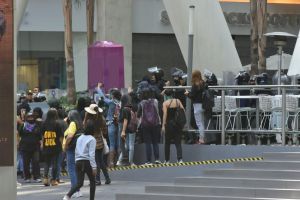 Mujeres exigen alto a la violencia de género en calles de la CDMX Mujeres exigen alto a la violencia de género en calles de la CDMX