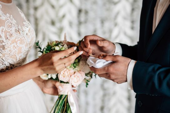 Ahora puedes solicitar un retiro parcial de tu AFORE para cubrir los gastos que sean necesarios con concepto de matrimonio. Ahora puedes solicitar un retiro parcial de tu AFORE para cubrir los gastos que sean necesarios con concepto de matrimonio.