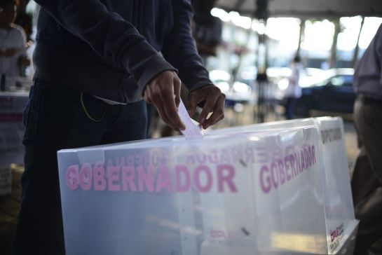 Se recibieron 61 solicitudes de candidatos independientes entre el 30 de octubre y el 1 de diciembre de 2020 por una diputación federal de mayoría relativa. Se recibieron 61 solicitudes de candidatos independientes entre el 30 de octubre y el 1 de diciembre de 2020 por una diputación federal de mayoría relativa.