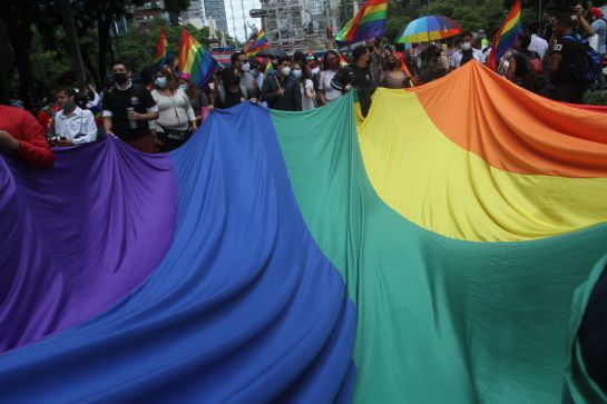 Marchan por el Orgullo LGBTTTIQ+ en la CDMX Marchan por el Orgullo LGBTTTIQ+ en la CDMX