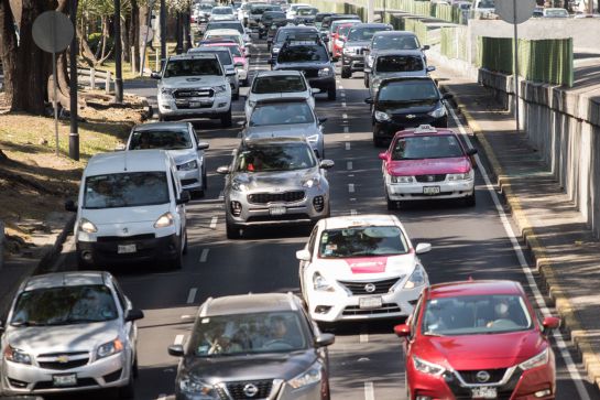 Hoy No circula aplica para autos con placas con terminación 7 y 8 Hoy No circula aplica para autos con placas con terminación 7 y 8