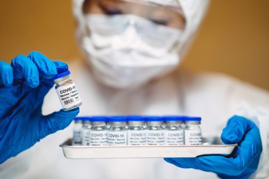 Al momento en que entra al cuerpo un patógeno desconocido, el sistema inmune lo confunde con un patógeno que ya ha enfrentado antes Al momento en que entra al cuerpo un patógeno desconocido, el sistema inmune lo confunde con un patógeno que ya ha enfrentado antes