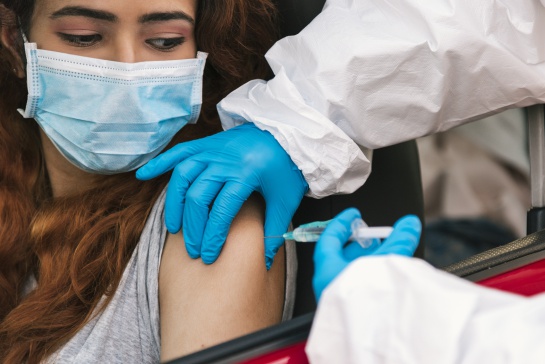 Conoce los efectos secundarios y la efectividad contra el virus COVID-19 Conoce los efectos secundarios y la efectividad contra el virus COVID-19