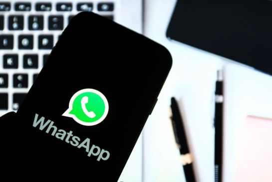 Las aplicaciones que podrían poner en peligro tu cuenta son dos: WhatsApp Plus y GB WhatsApp. Las aplicaciones que podrían poner en peligro tu cuenta son dos: WhatsApp Plus y GB WhatsApp.