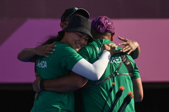 El Gobierno de México también entrega un premio por sus medallas El Gobierno de México también entrega un premio por sus medallas