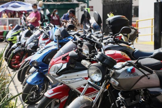 Uno de los puntos a evaluar es la revisión físico-mecánica de la motocicleta. Uno de los puntos a evaluar es la revisión físico-mecánica de la motocicleta.