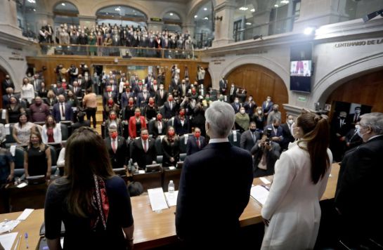 El Gobernador mexiquense expresó su reconocimiento a las Diputadas El Gobernador mexiquense expresó su reconocimiento a las Diputadas