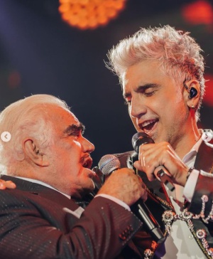 Alejandro Fernández y su emotivo mensaje a su padre: Alejandro Fernández se despide de Vicente Fernández Alejandro Fernández y su emotivo mensaje a su padre: Alejandro Fernández se despide de Vicente Fernández