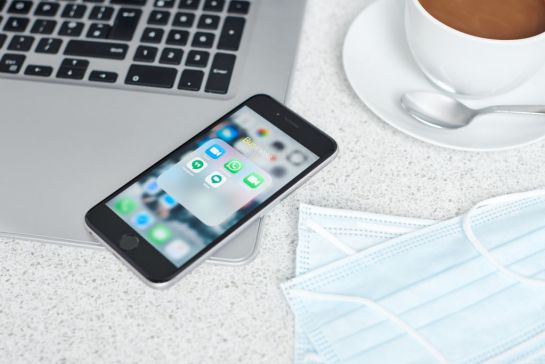 Si tienes iPhone, los afectados serán los que tengan iOS 9 o versiones anteriores por ser dispositivos con software desactualizado. Si tienes iPhone, los afectados serán los que tengan iOS 9 o versiones anteriores por ser dispositivos con software desactualizado.