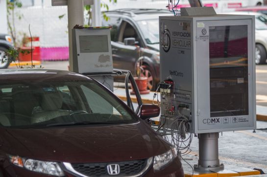 Los automovilistas y conductores que vivan en la Ciudad de México y en el Estado de México deberán conocer el calendario de verificación. Los automovilistas y conductores que vivan en la Ciudad de México y en el Estado de México deberán conocer el calendario de verificación.
