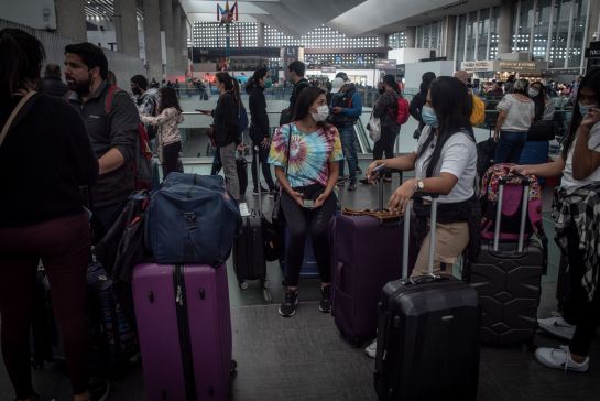 El pago del boleto o la parte no realizada del viaje y una indemnización no menor al 25 por ciento. El pago del boleto o la parte no realizada del viaje y una indemnización no menor al 25 por ciento.