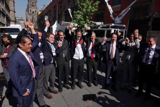Si no votaron por el litio queda sospecha de traidores: AMLO a diputados Si no votaron por el litio queda sospecha de traidores: AMLO a diputados
