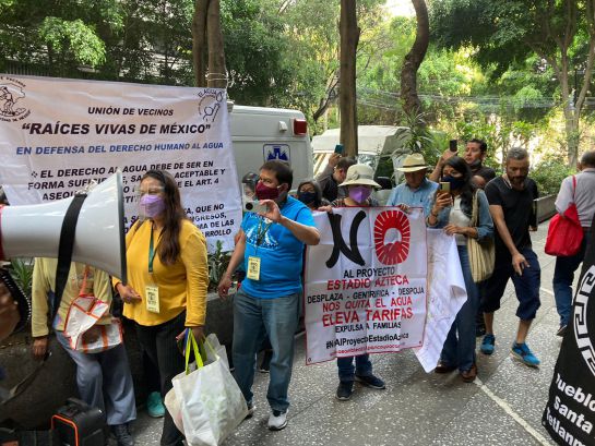 Vecinos de Santa Úrsula protestan contra Proyecto Estadio Azteca Vecinos de Santa Úrsula protestan contra Proyecto Estadio Azteca