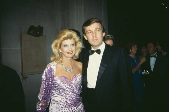 Ivana Trump fue la primera esposa de Donald Trump. Ivana Trump fue la primera esposa de Donald Trump.