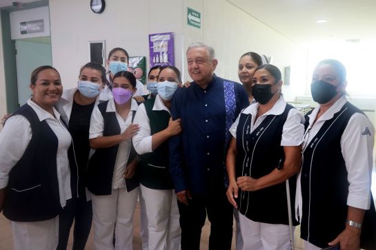 Primeros 60 médicos cubanos brindarán servicio en zonas rurales de Nayarit Primeros 60 médicos cubanos brindarán servicio en zonas rurales de Nayarit