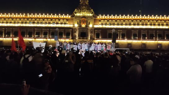 Marcha hoy cdmx: Padres de los 43 exigen a autoridades esclarecer caso Ayotzinapa Marcha hoy cdmx: Padres de los 43 exigen a autoridades esclarecer caso Ayotzinapa