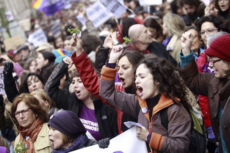 8m La Primera Huelga Feminista De La Historia Así Las Cosas W Radio Mexico 9374