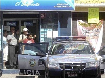 Investiga PGJDF robo fallido a casa de empeño en el Centro | Actualidad | W  Radio Mexico