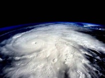 Entra  la muralla del huracán "Patricia" a tierra