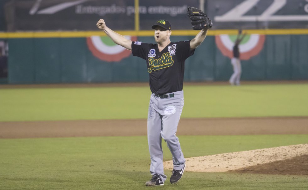 La coronación de los Pericos de Puebla en la Liga Mexicana de Beisbol La coronación de los Pericos de Puebla en la Liga Mexicana de Beisbol