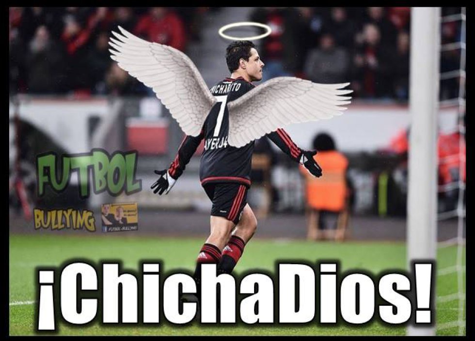 Chicharito logra su gol 100 en Europa y los memes lo celebran