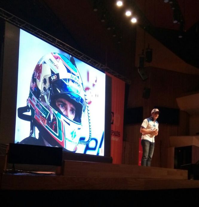 El piloto mexicano Guillermo Rojas El piloto mexicano Guillermo Rojas
