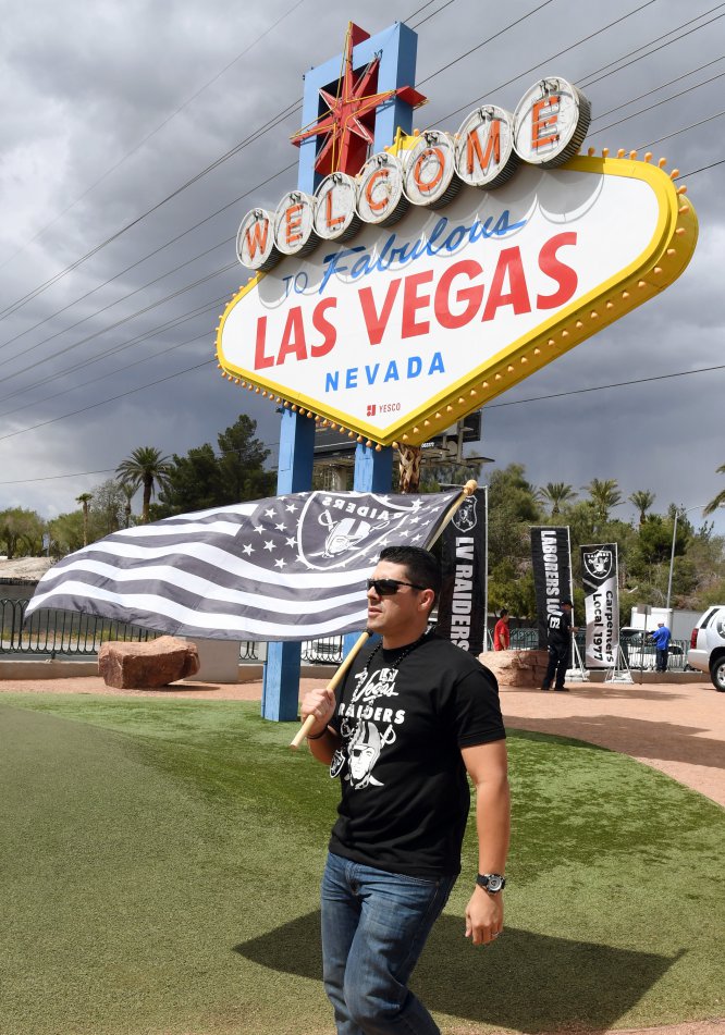 Locura en Las Vegas con la llegada de los Raiders