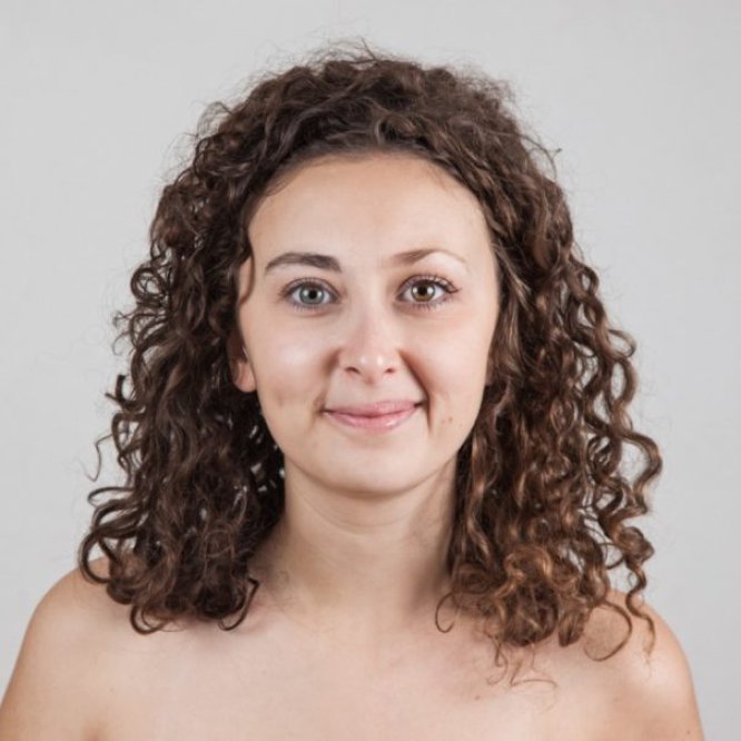 Hermanas: 24 y 30 años ¡El parecido es increíble! Hermanas: 24 y 30 años ¡El parecido es increíble!