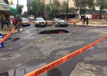 Aparece socavón en la CDMX