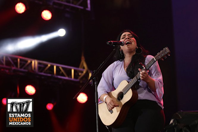 "México despertó y no se va a volver a dormir, ¡no más!": Carla Morrison "México despertó y no se va a volver a dormir, ¡no más!": Carla Morrison